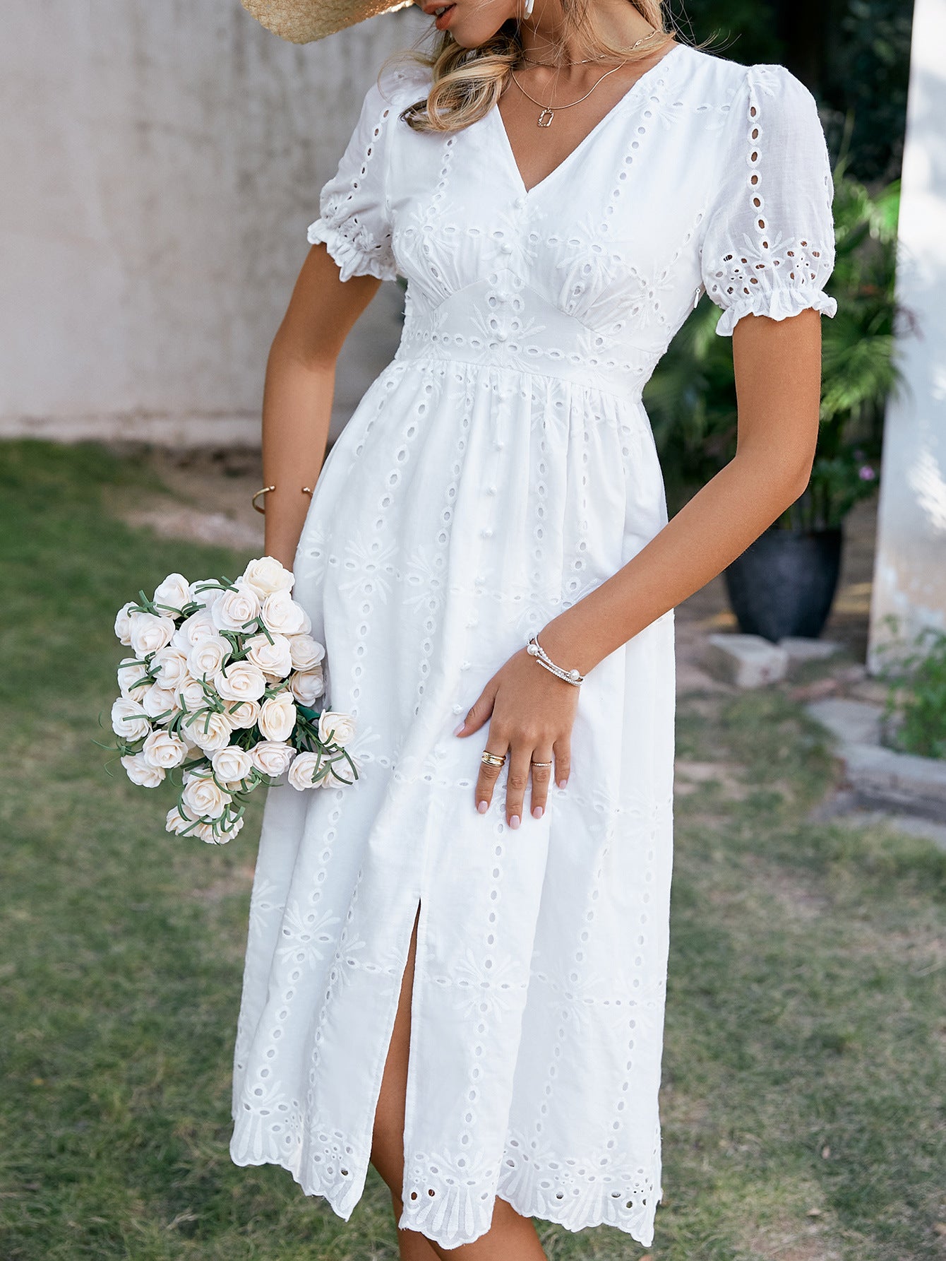 Aurazio Vestito Midi Ricamato con Cintura Alta da Donna