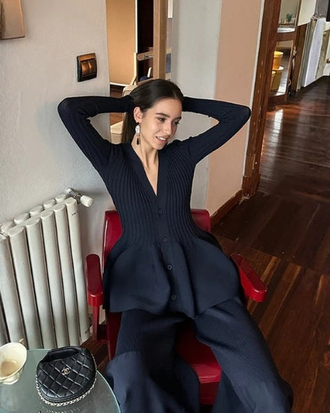 Aurazio Cardigan in Maglia a Coste con Peplo per Donne