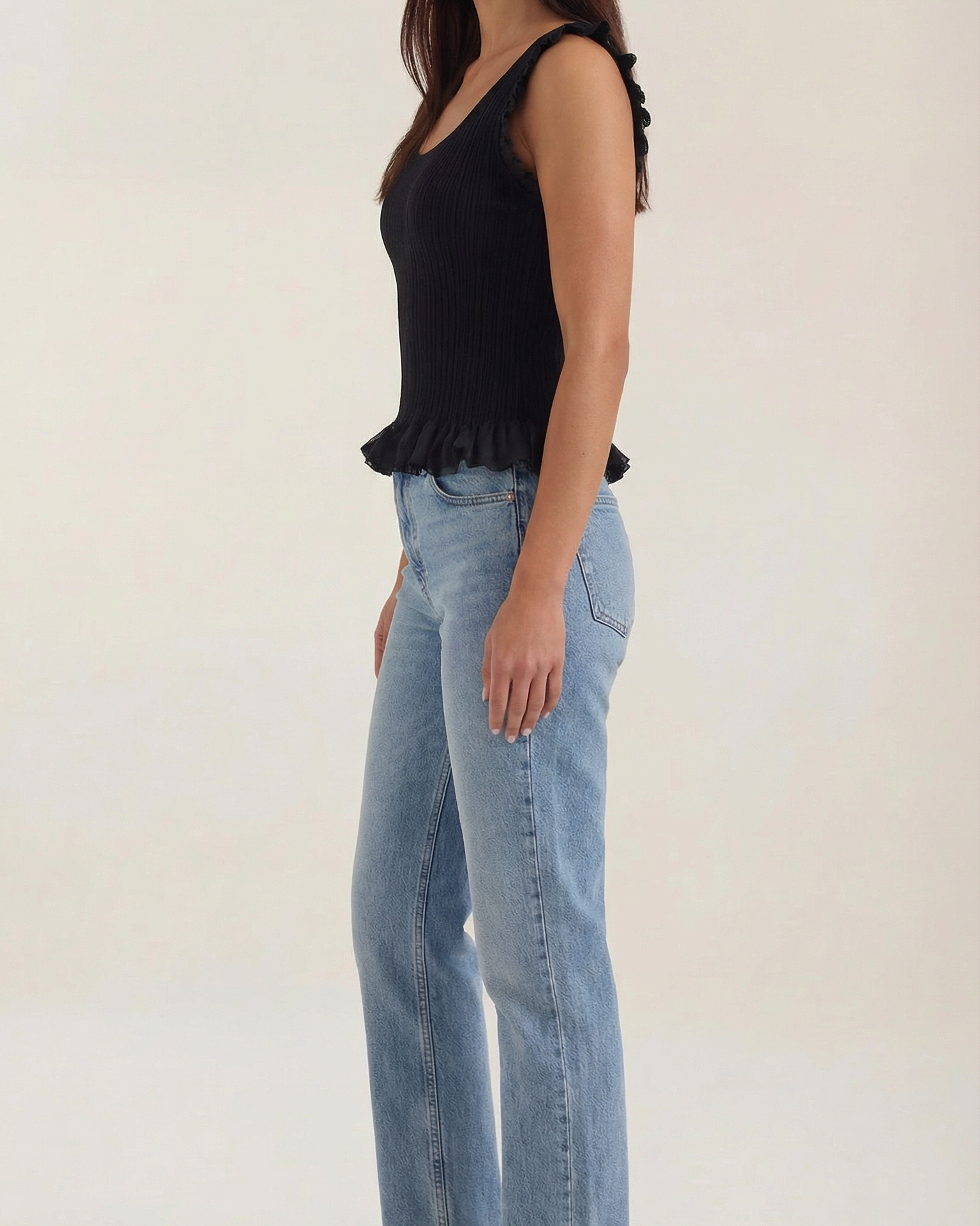 Top Donna in Maglia a Costine con Volant Femminile