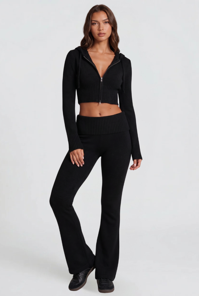 Completo Donna in Maglia Felpa con Zip Corta e Pantaloni Zampa