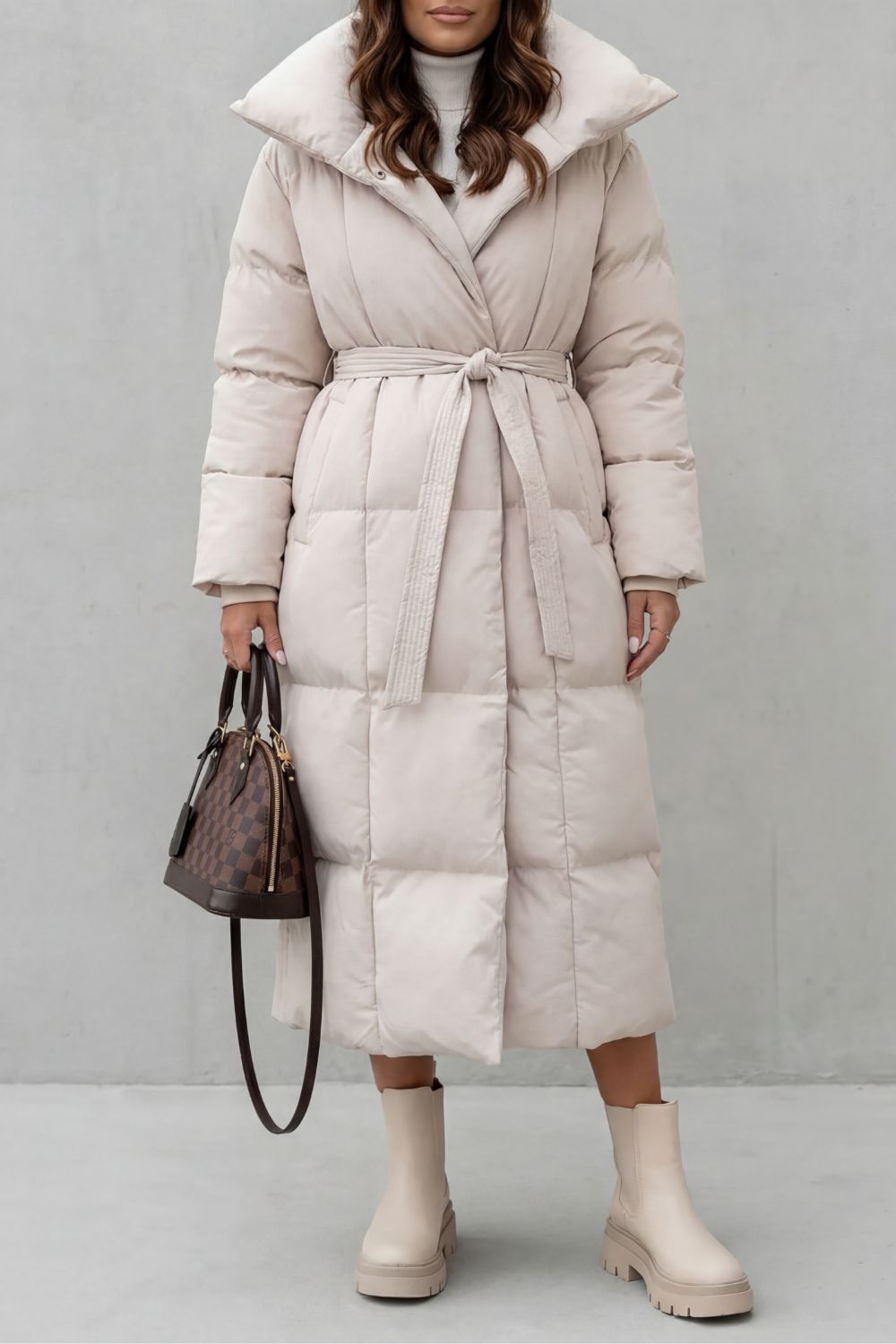 Giubbotto Donna Lungo Imbottito con Cintura Silhouette Definita