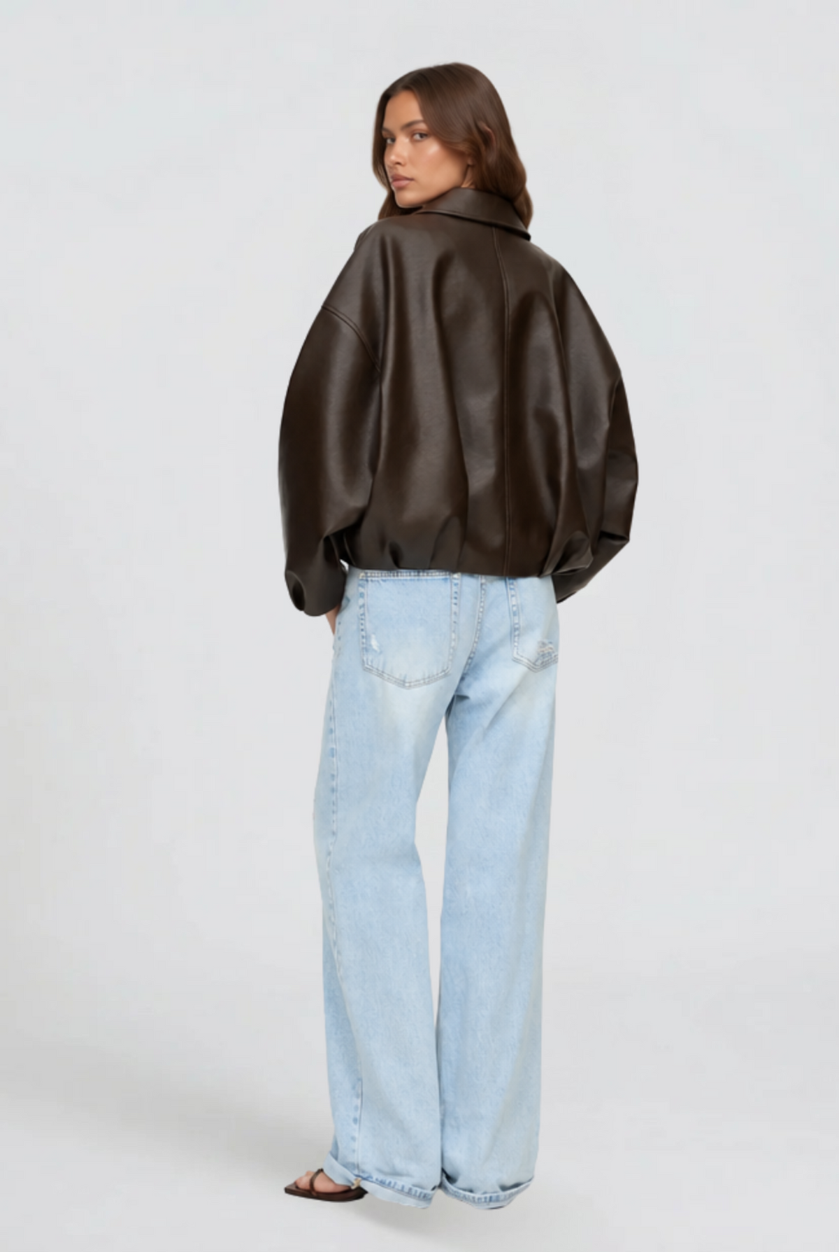 Giacca Donna in Pelle Oversize con Cintura Maniche Ampie