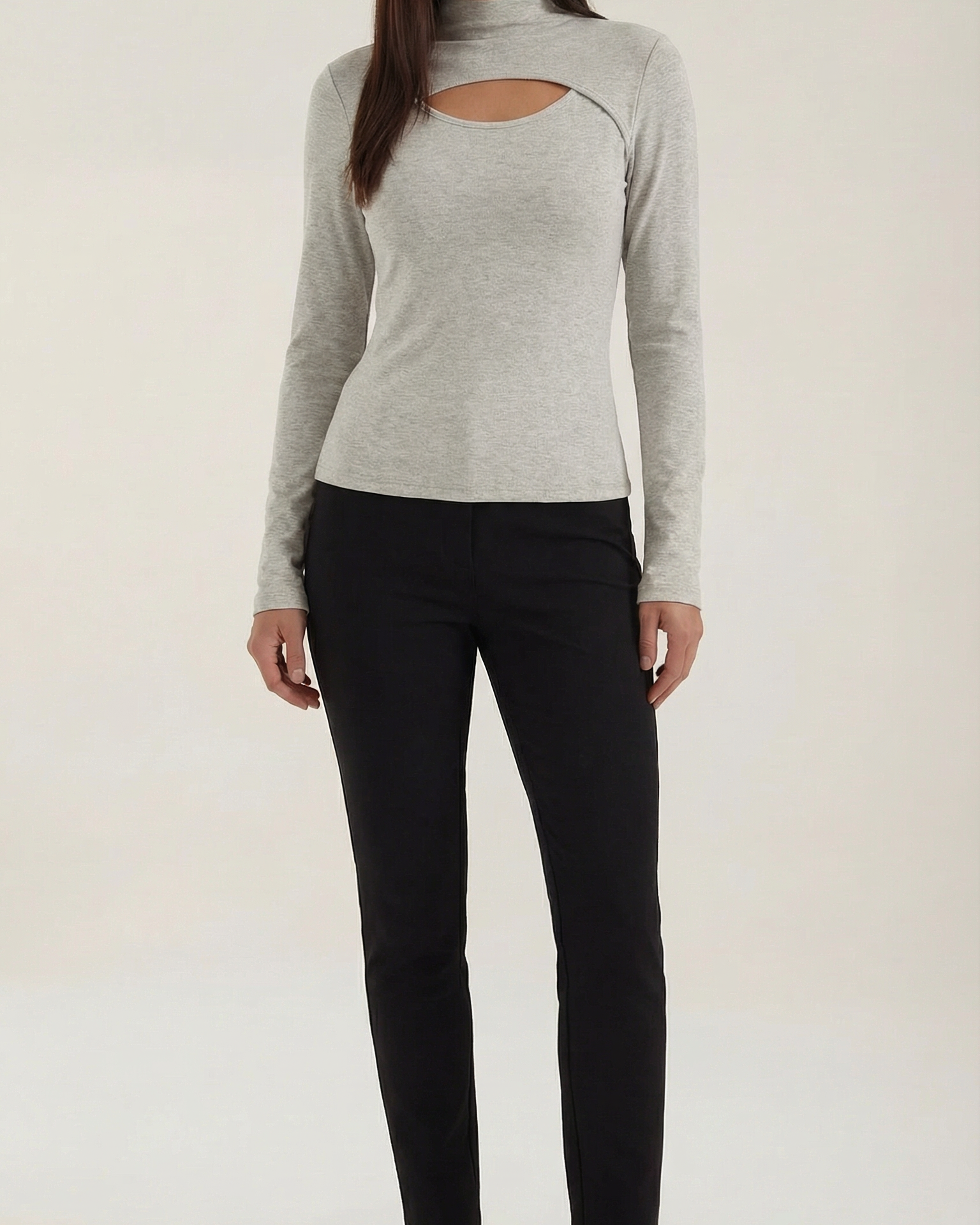 Top Donna Maniche Lunghe con Tagli sul Petto Elastico