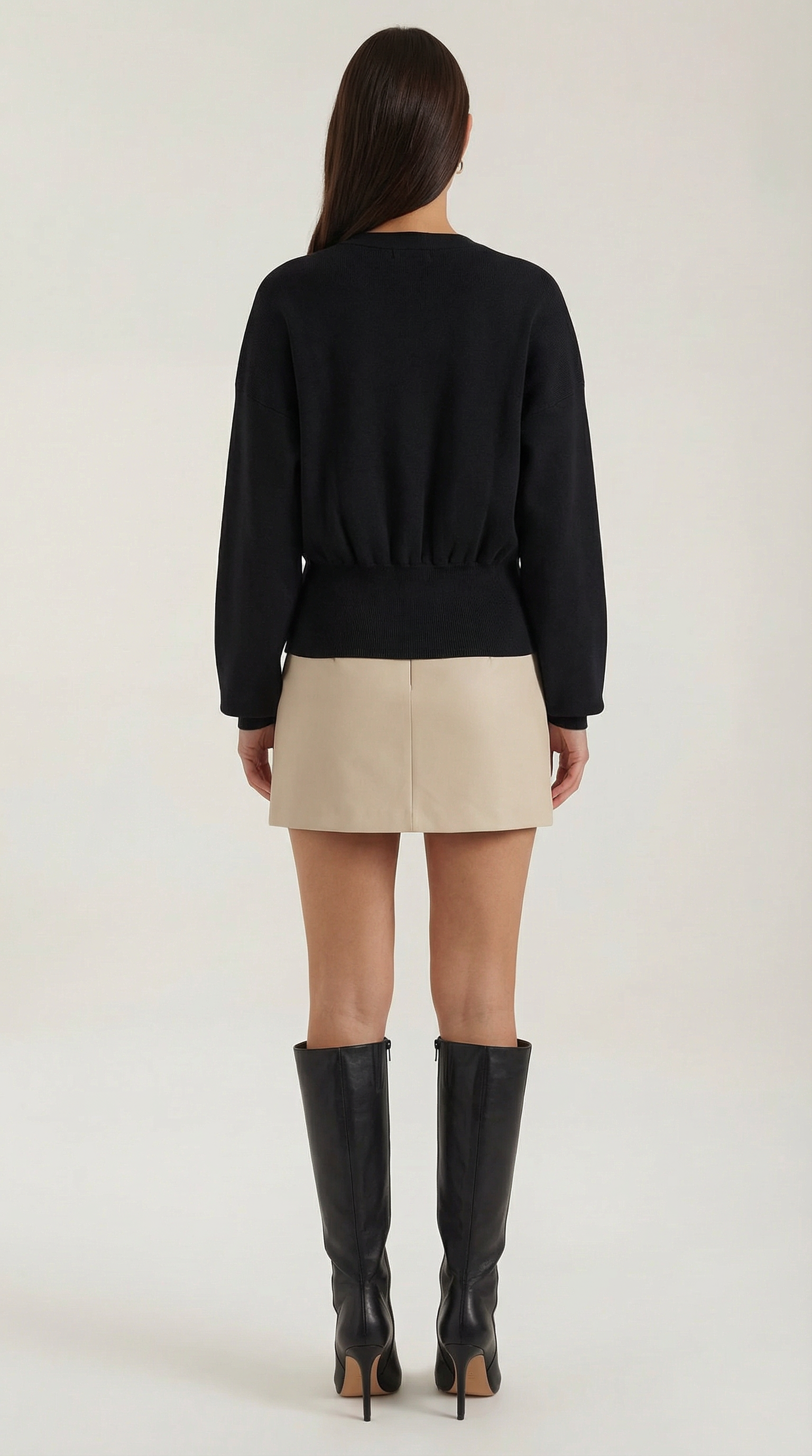 Cardigan Donna Scollo a V Profondo Bottone Dorato Aderente