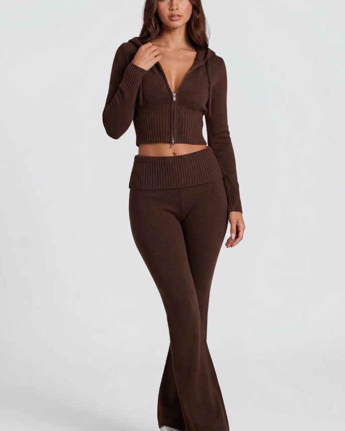 Completo Donna in Maglia Felpa con Zip Corta e Pantaloni Zampa