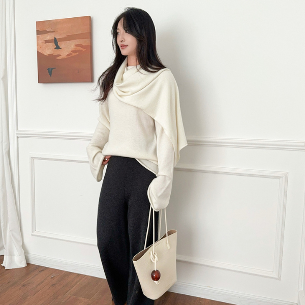 Maglione Donna con Collo a Sciarpa Integrato Minimal