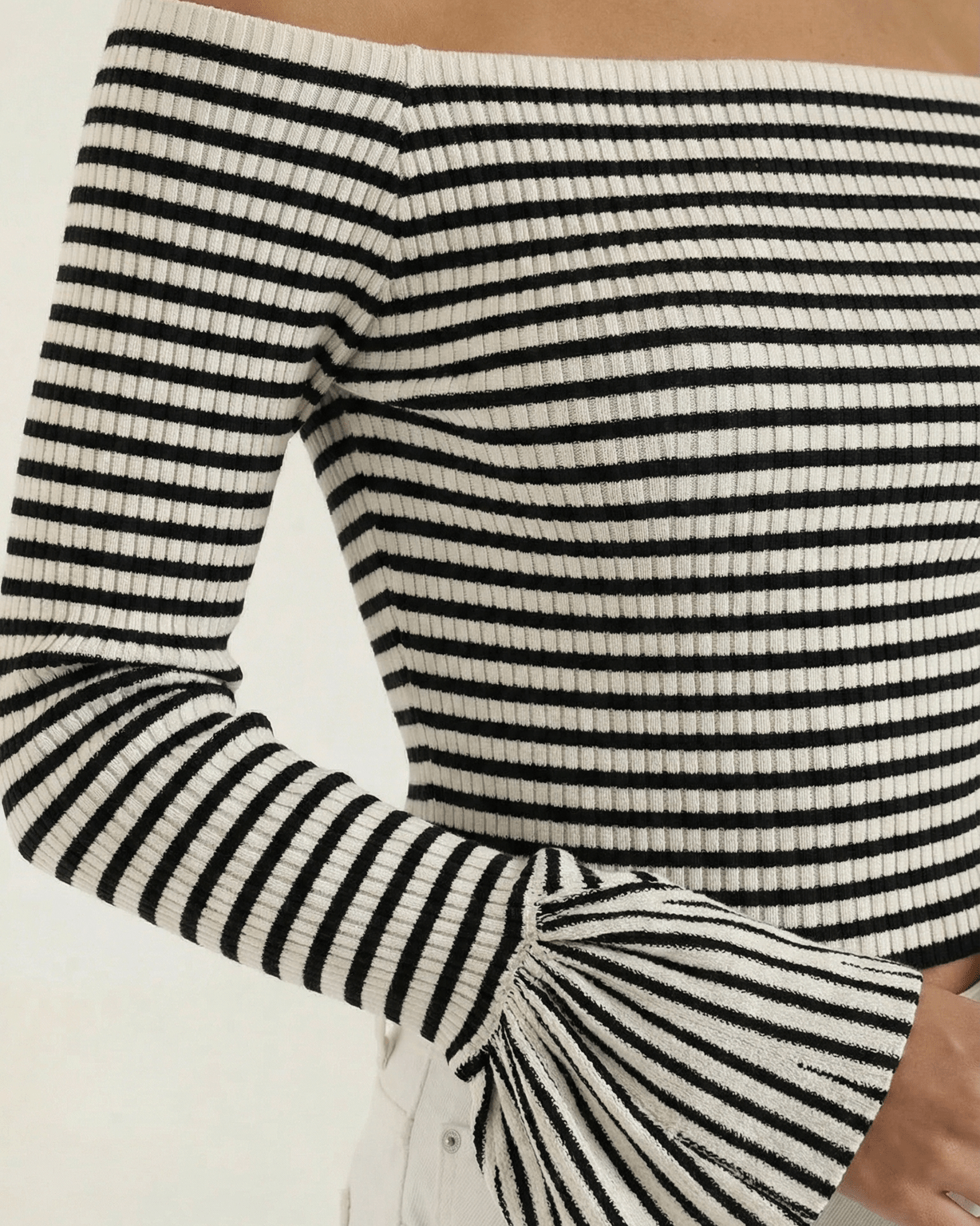 Aurazio Top a Righe con Maniche a Volant da Donna