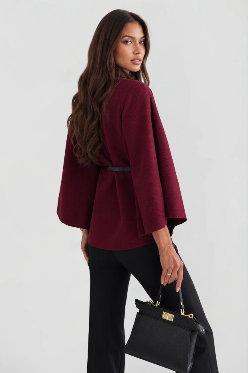 Mantella Donna in Lana con Cintura e Collo a Imbuto