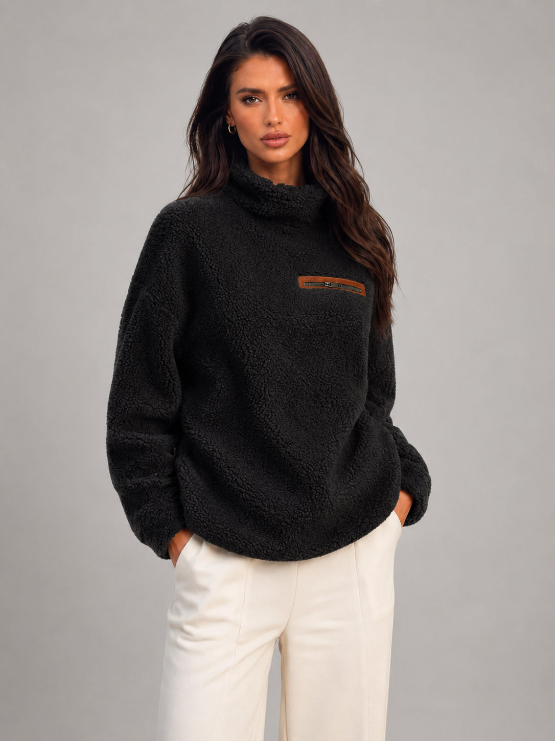Maglione Donna Collo Alto in Maglia Spazzolata Morbida