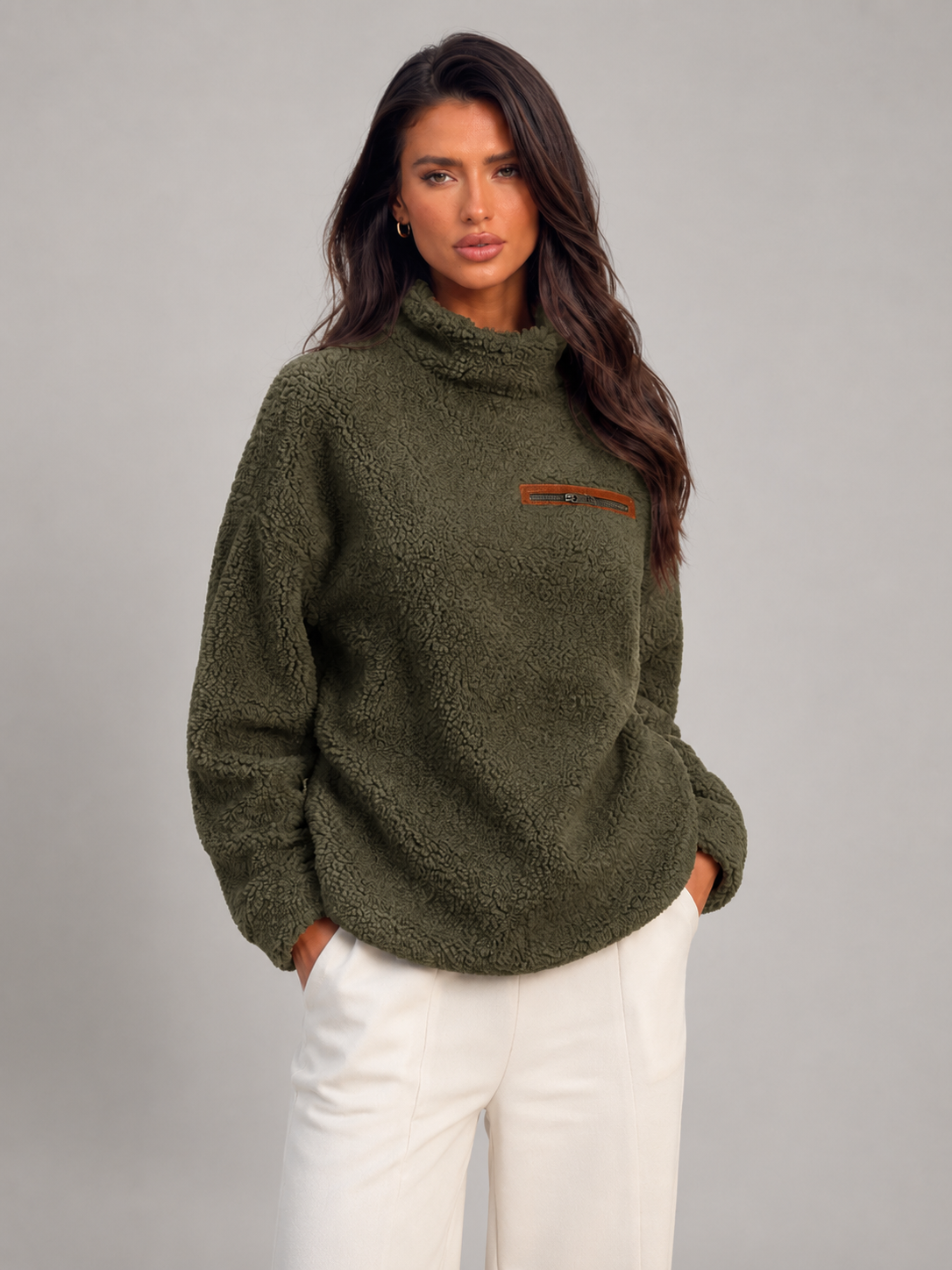 Maglione Donna Collo Alto in Maglia Spazzolata Morbida