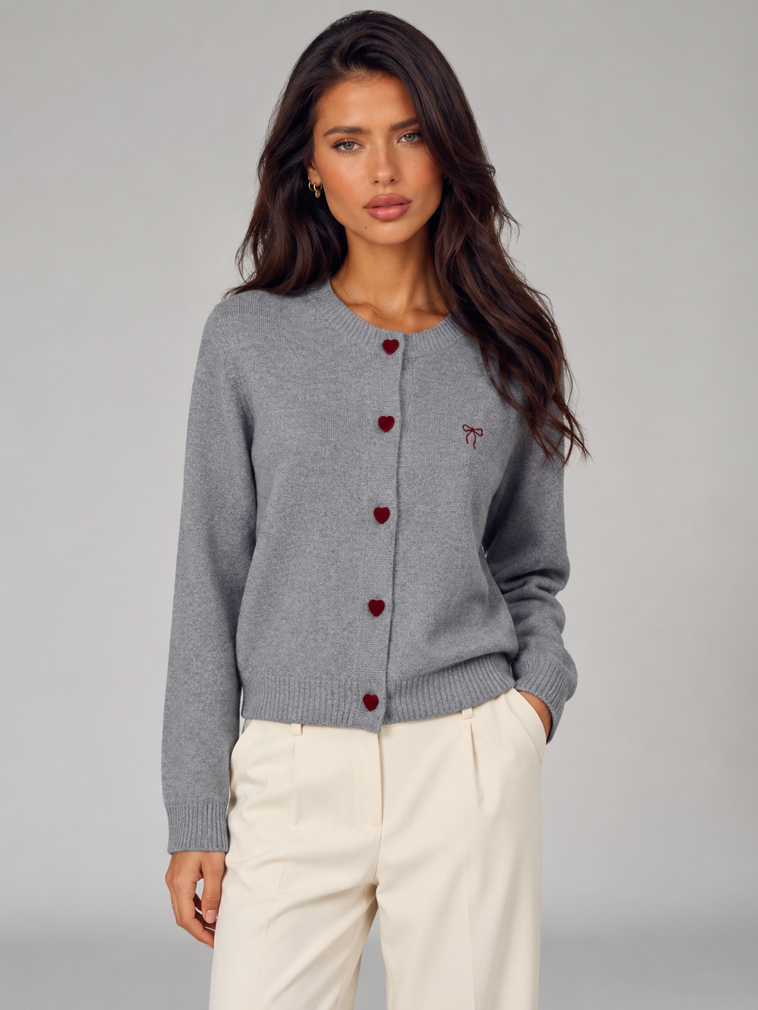 Cardigan Donna in Maglia Bottoni a Cuore e Ricamo Fiocco