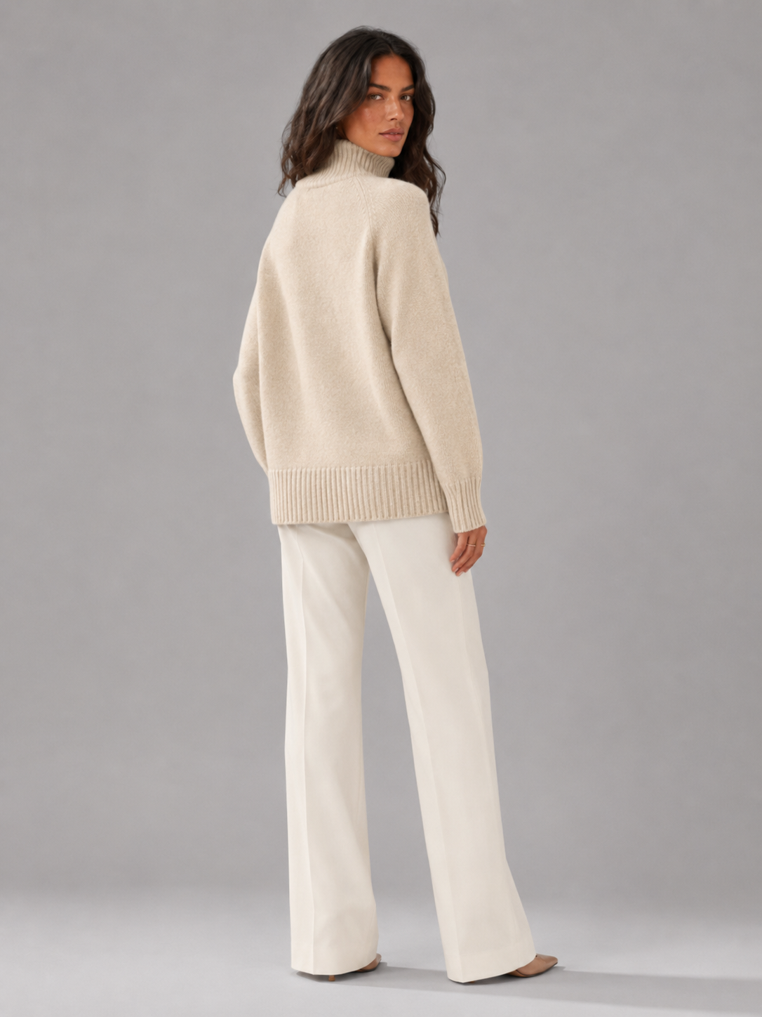 Maglione Donna Oversize Collo Alto in Maglia Voluminosa
