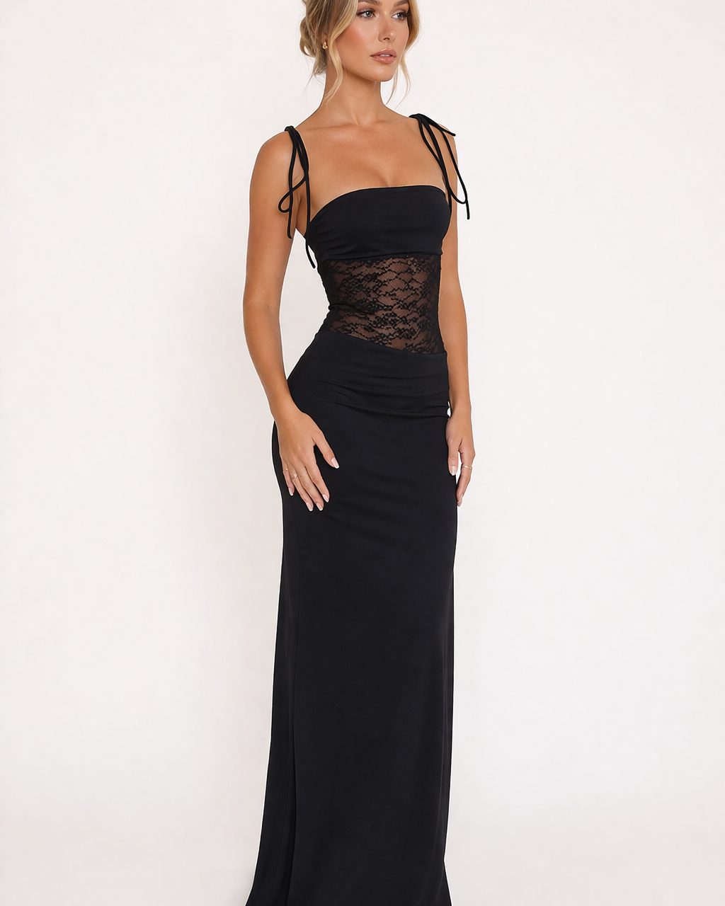 Abito Lungo Donna in Pizzo Tiranti Regolabili Elegante
