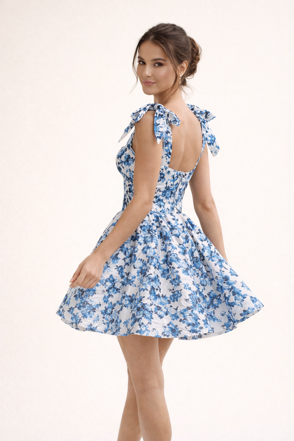 Aurazio Vestito Floreale con Spalline a Fiocco per Donna