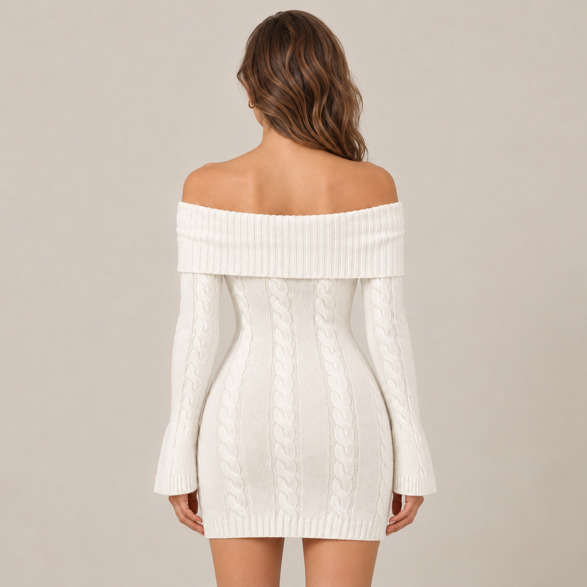 Abito Donna Corto in Maglia a Trecce Spalle Scoperte Bianco