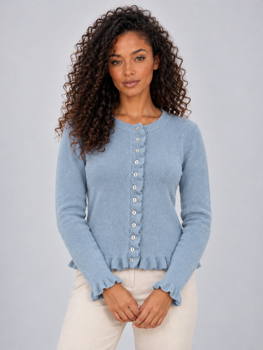 Cardigan Donna con Bottoni Girocollo e Orlo con Volant