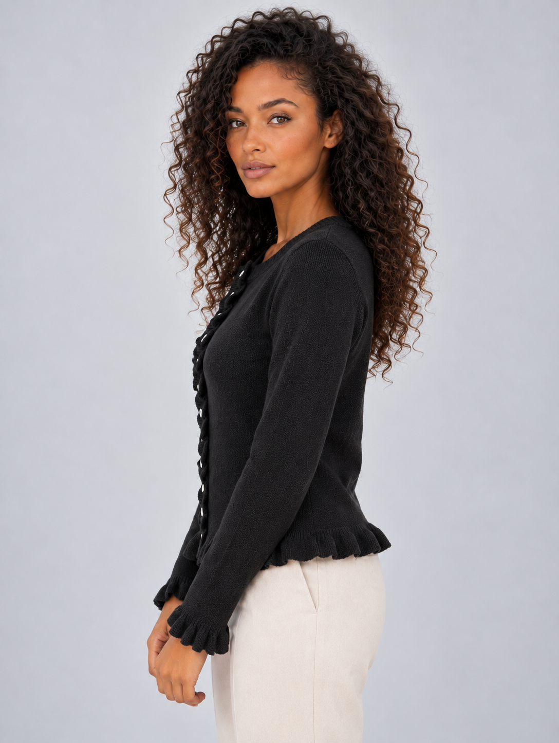 Cardigan Donna con Bottoni Girocollo e Orlo con Volant