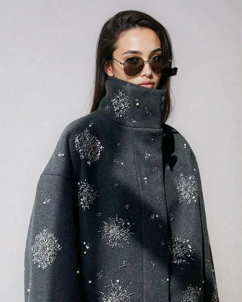 Cappotto Donna Doppiopetto in Lana Ricamo a Perline Collo Alto