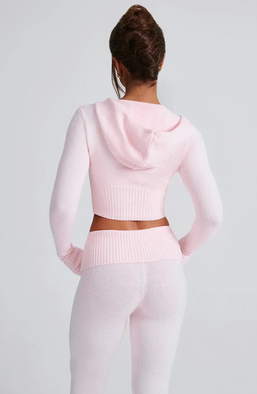 Completo Donna in Maglia Felpa Cropped con Zip e Pantaloni a Zampa