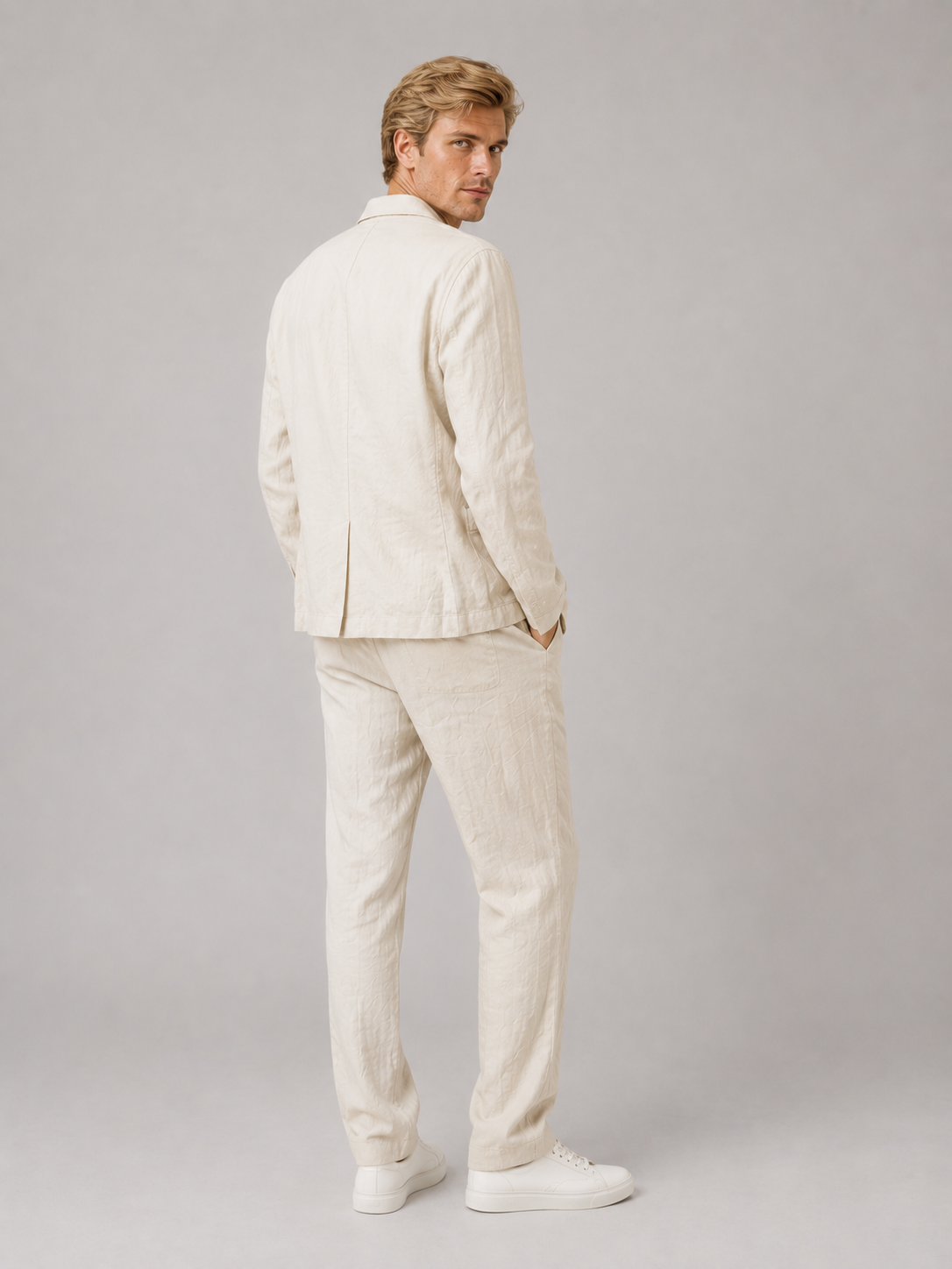 Completo Uomo in Misto Lino Blazer e Pantaloni Leggero