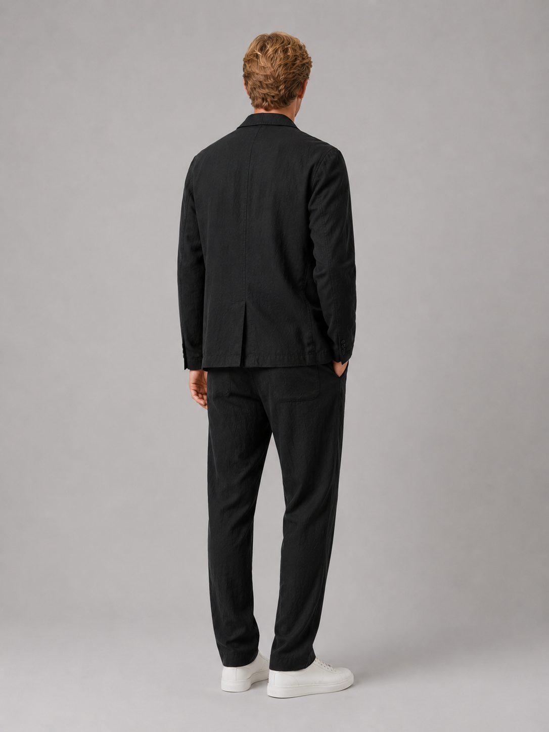 Completo Uomo in Misto Lino Blazer e Pantaloni Leggero
