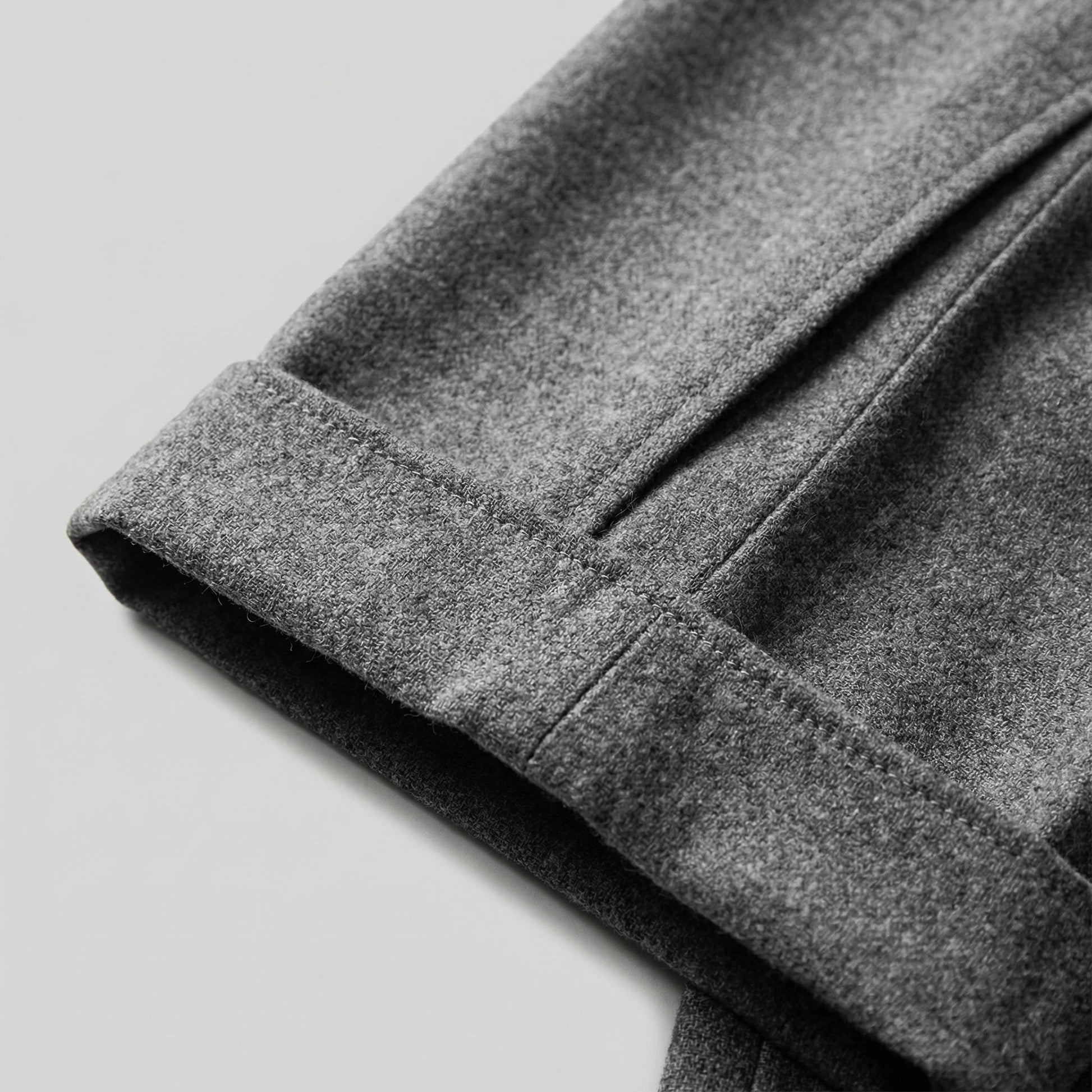 Pantaloni Uomo Eleganti con Pince e Regolatori Laterali