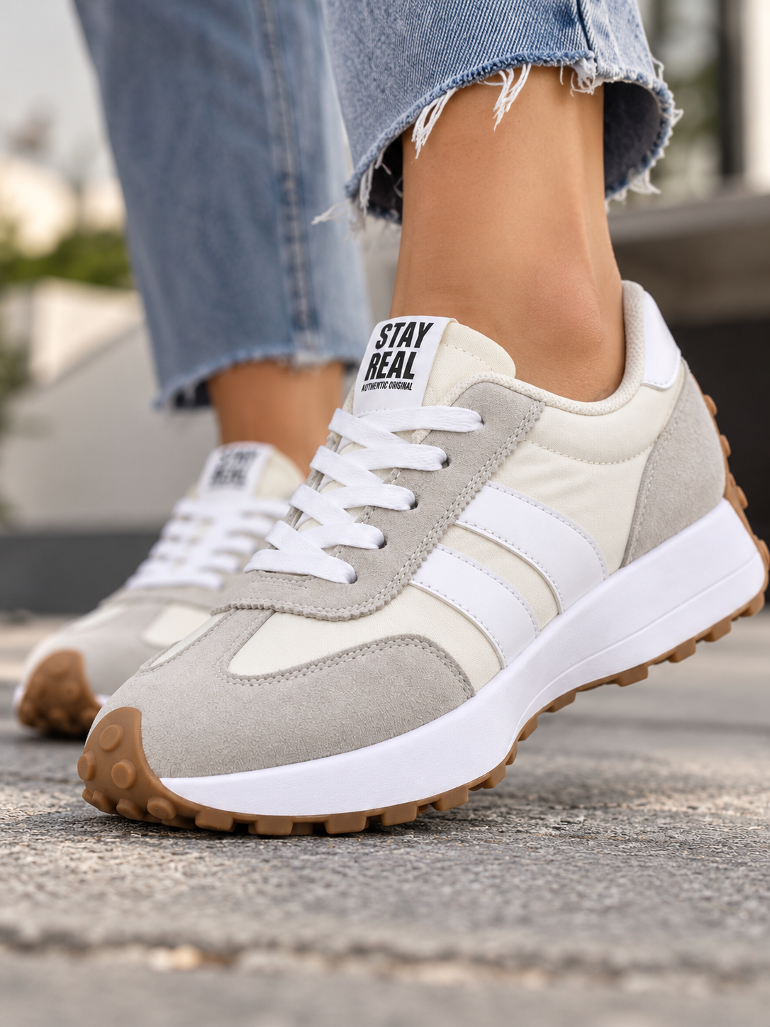 Sneakers Donna Chunky Effetto Camoscio Stile Vintage Sportive