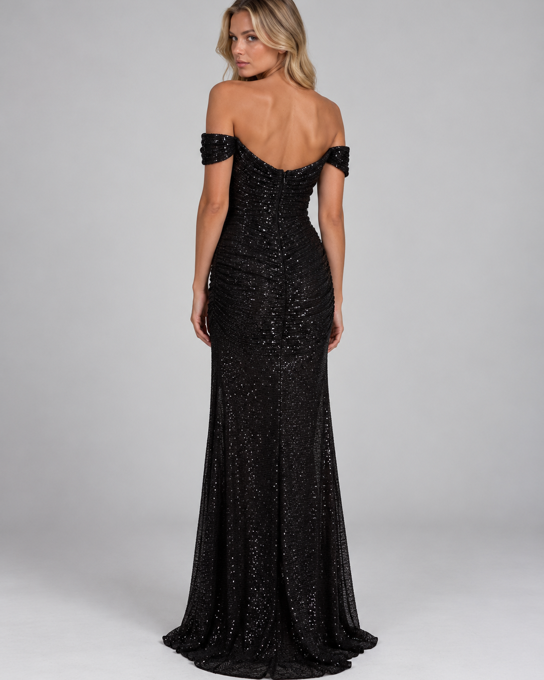 Abito Lungo Donna con Paillettes Spalle Scoperte da Sera