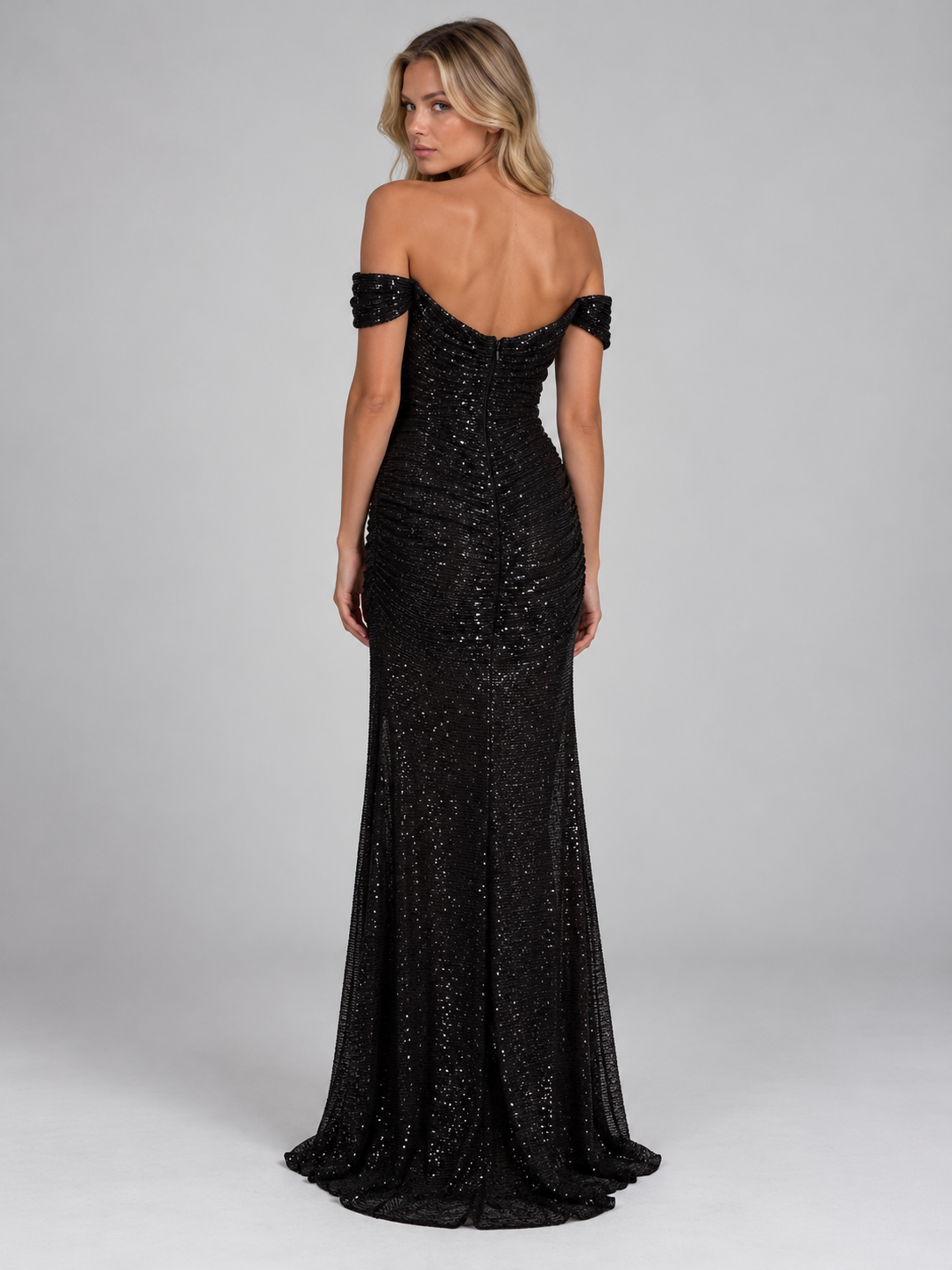 Abito Lungo Donna con Paillettes Spalle Scoperte da Sera