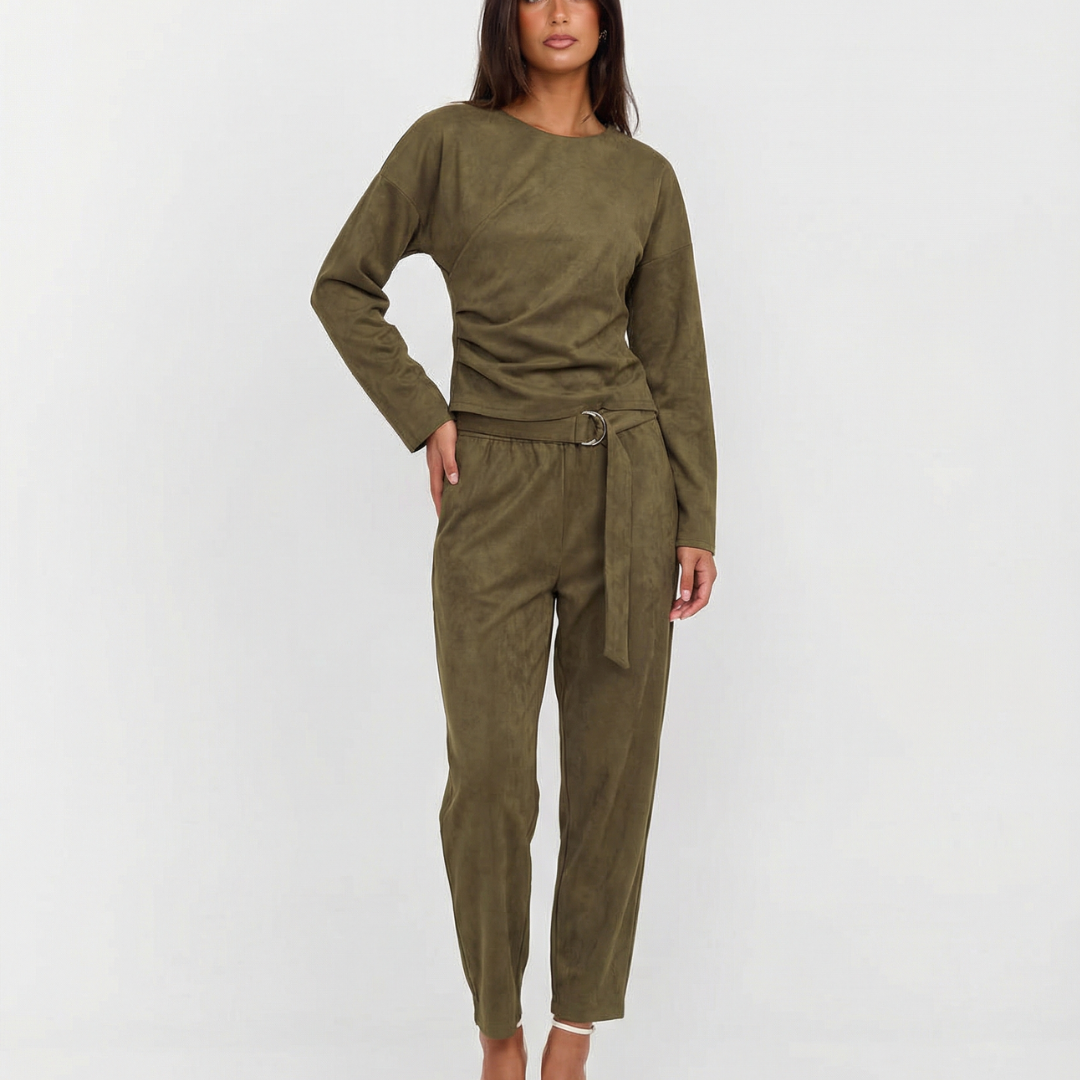 Completo Donna Top Drappeggiato e Pantaloni Affusolati con Cintura
