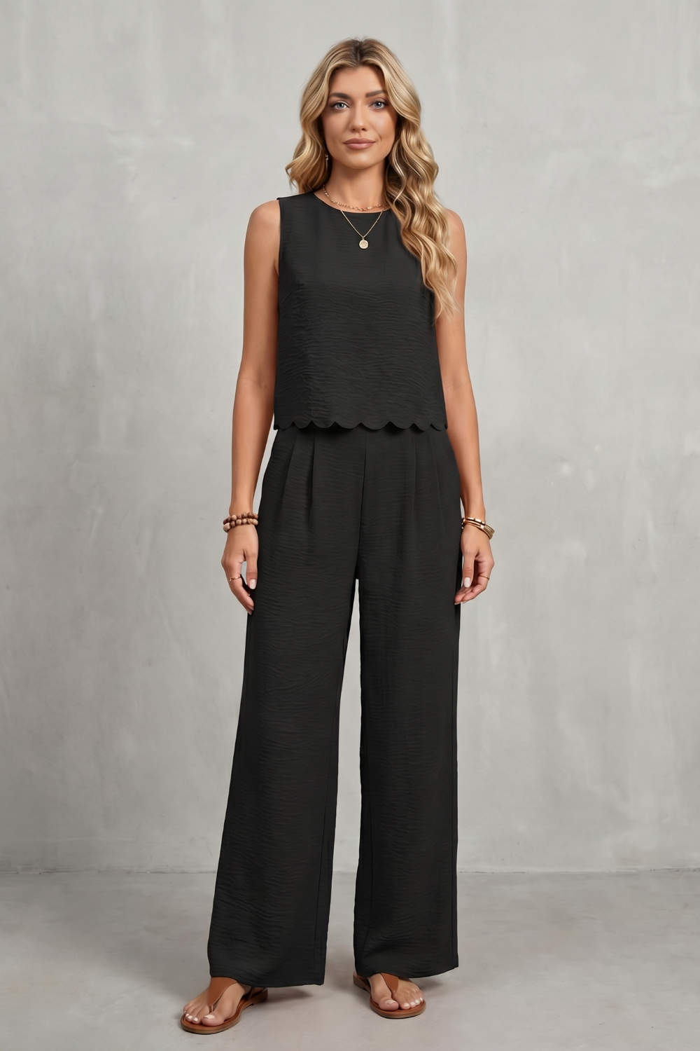Completo Donna Top Smerlato Schiena Aperta con Fiocchi e Pantaloni