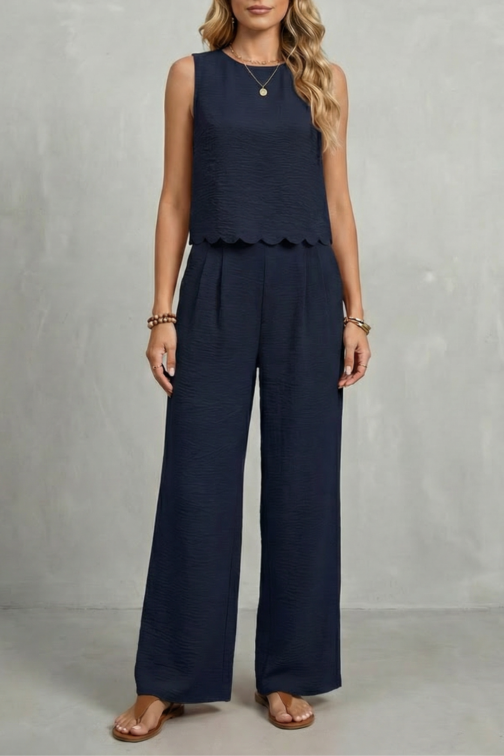 Completo Donna Top Smerlato Schiena Aperta con Fiocchi e Pantaloni