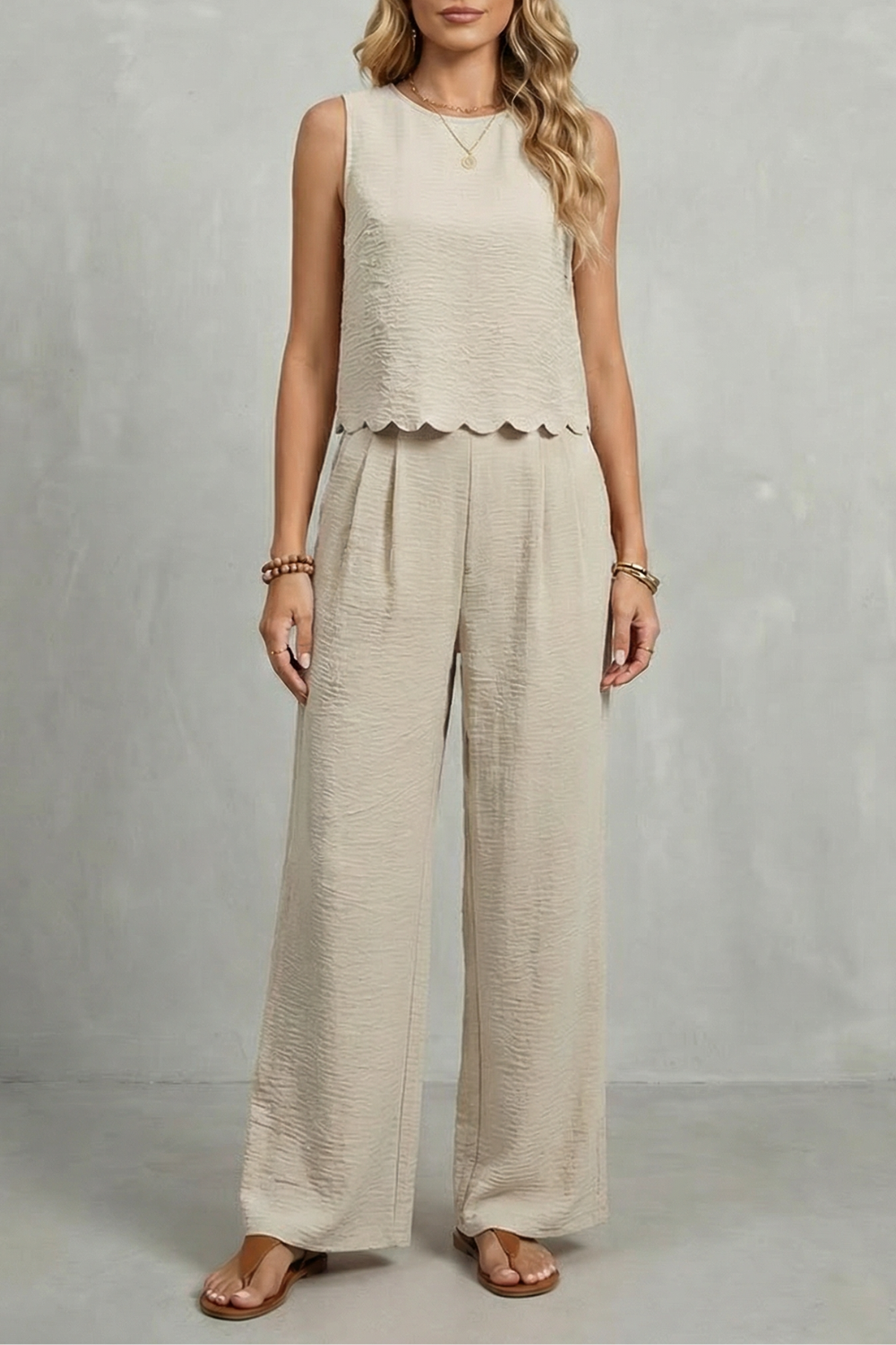 Completo Donna Top Smerlato Schiena Aperta con Fiocchi e Pantaloni
