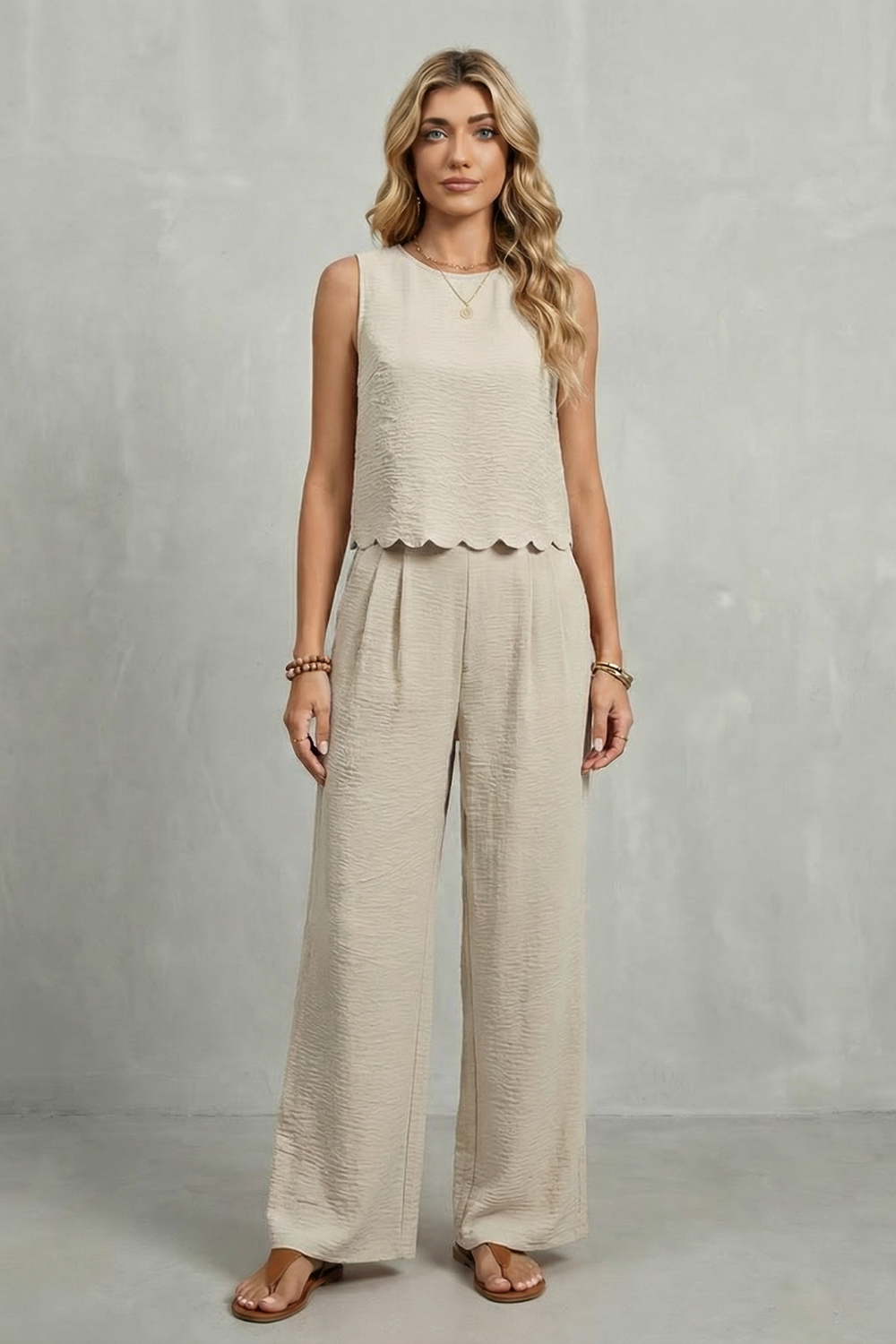 Completo Donna Top Smerlato Schiena Aperta con Fiocchi e Pantaloni