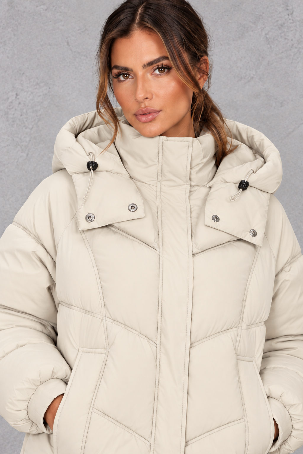 Giacca Donna Trapuntata Oversize con Cappuccio Imbottitura Generosa