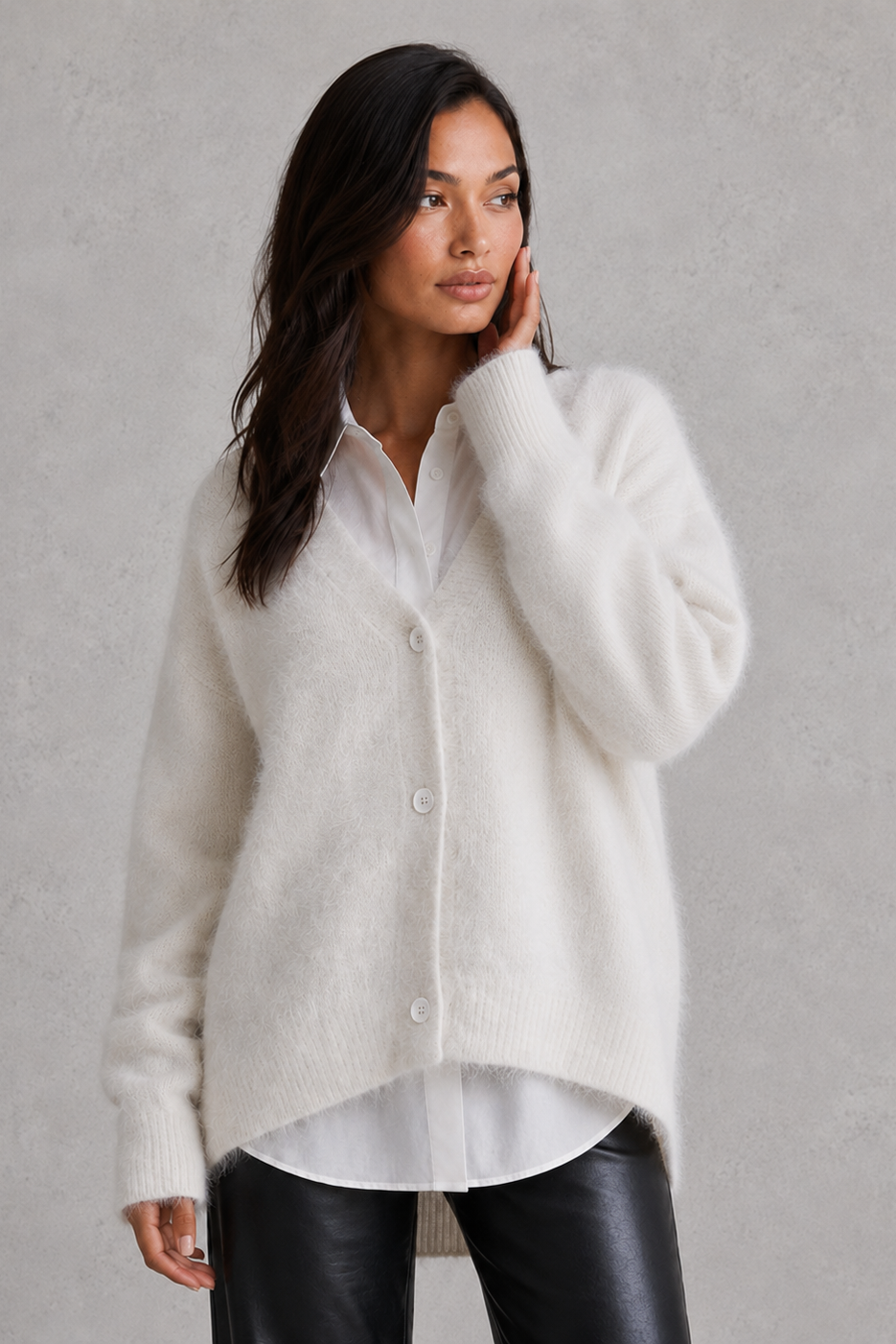 Cardigan Donna con Bottoni in Maglia Acrilica Morbida Rilassato