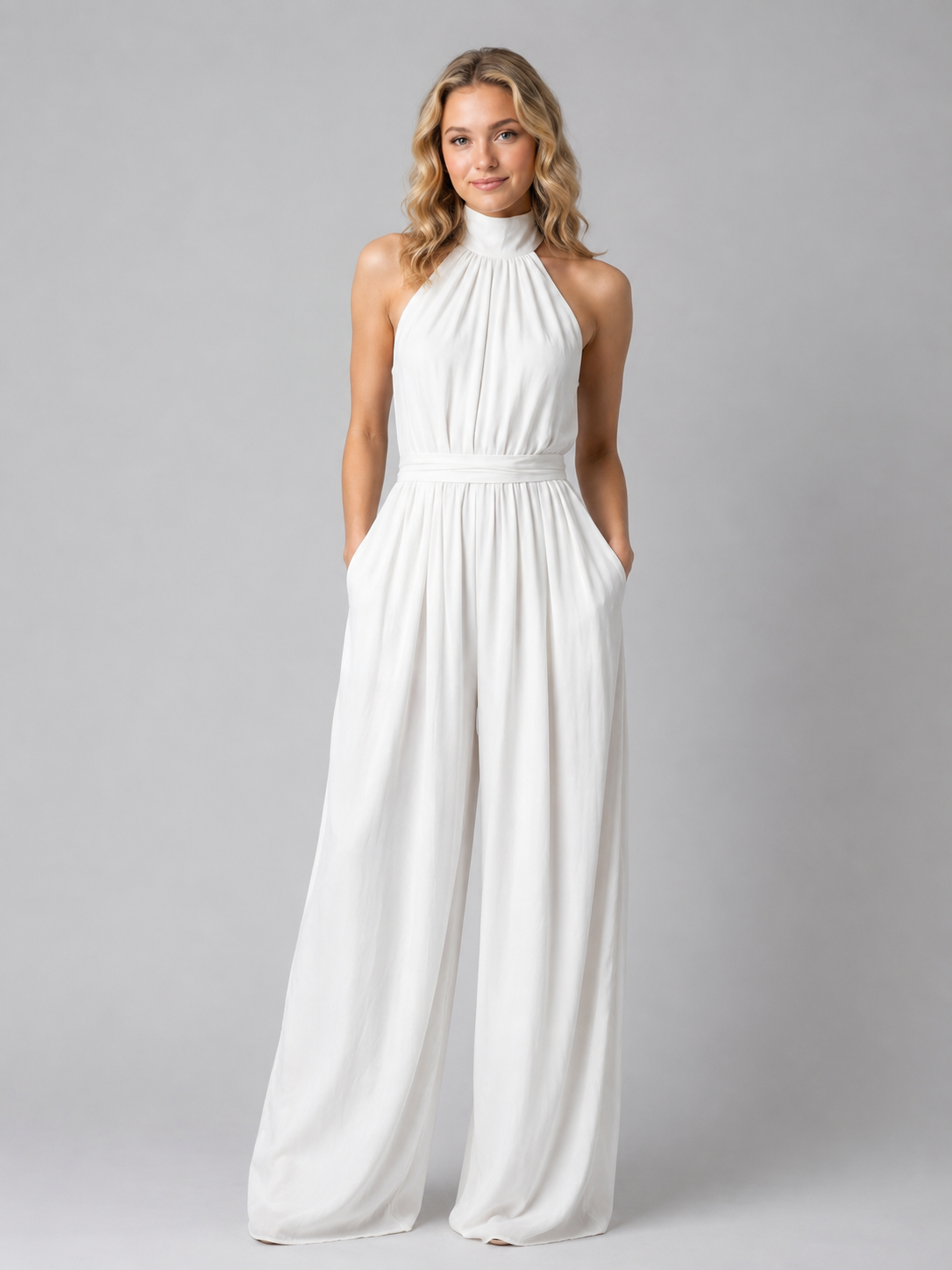Tuta Elegante Donna Scollo Halter Gamba Ampia da Cerimonia