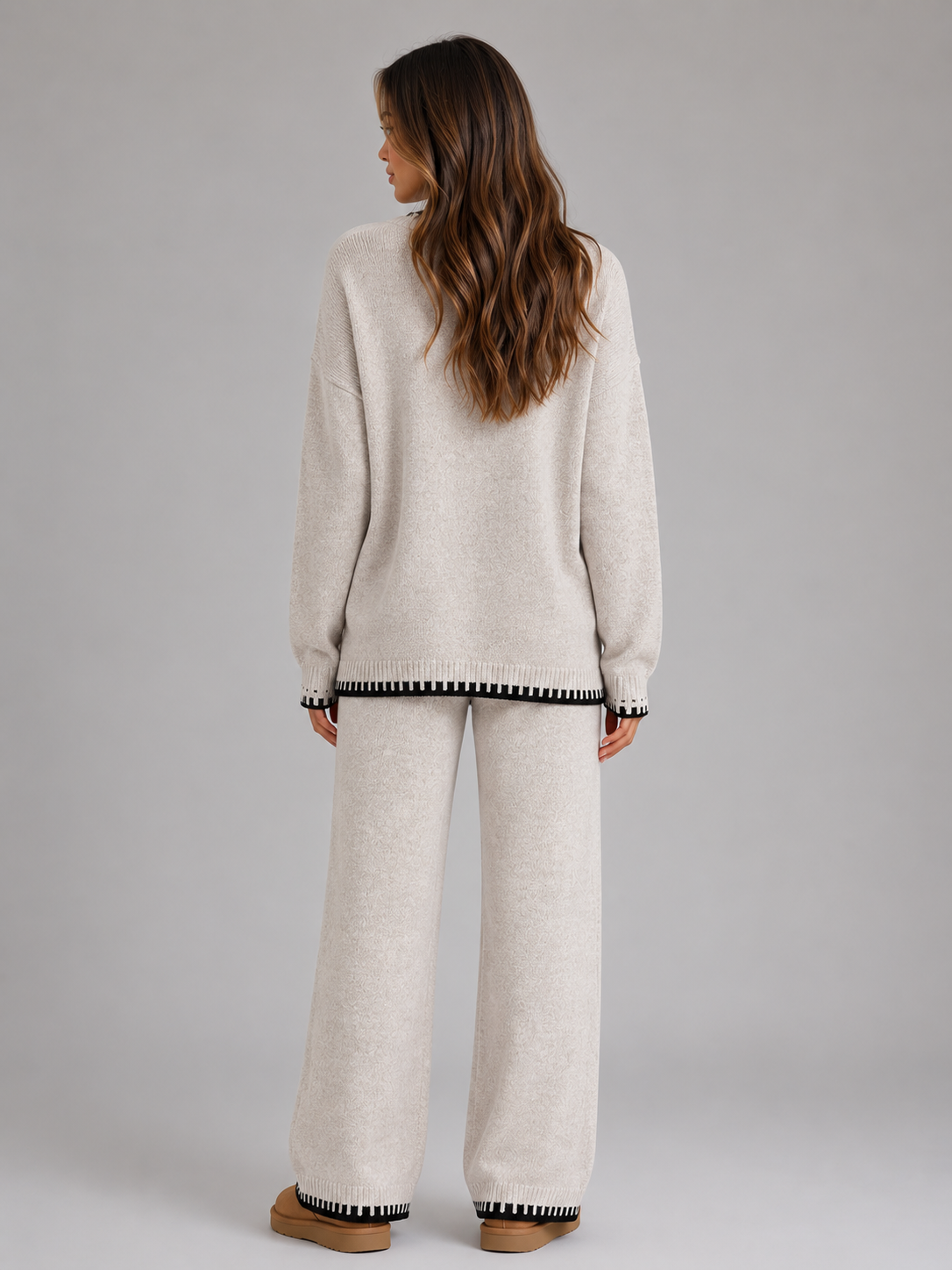 Completo Donna in Maglia Girocollo e Pantaloni Gamba Ampia