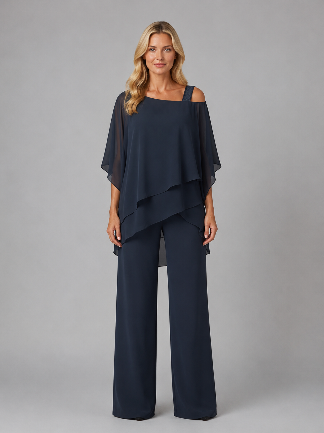 Completo Donna in Chiffon a Strati Top Fluido e Pantaloni