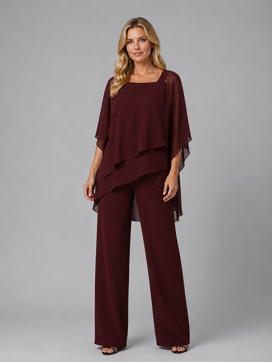 Completo Donna in Chiffon a Strati Top Fluido e Pantaloni