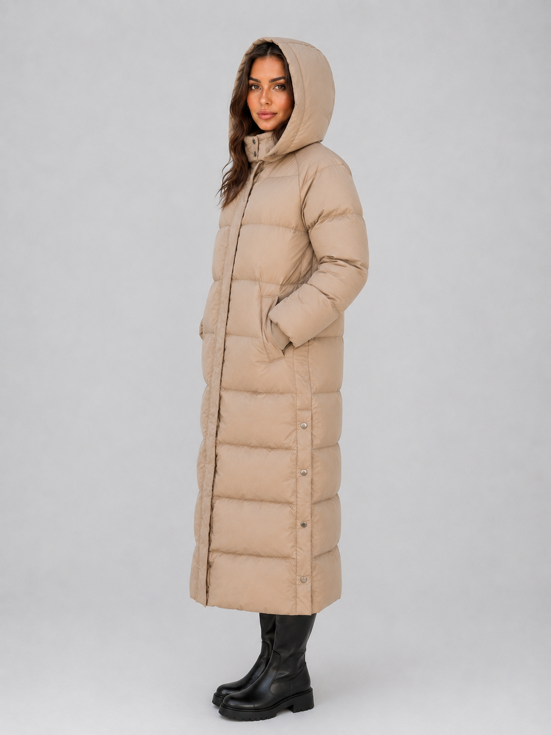 Cappotto Donna Imbottito Lungo con Cappuccio e Collo Alto
