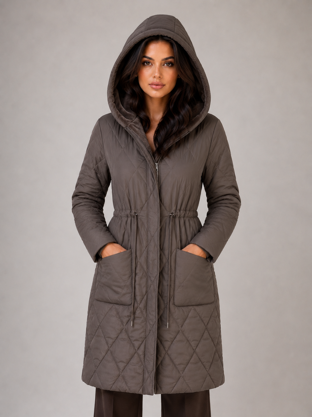 Cappotto Donna Trapuntato Lungo Collo in Pelliccia Sintetica