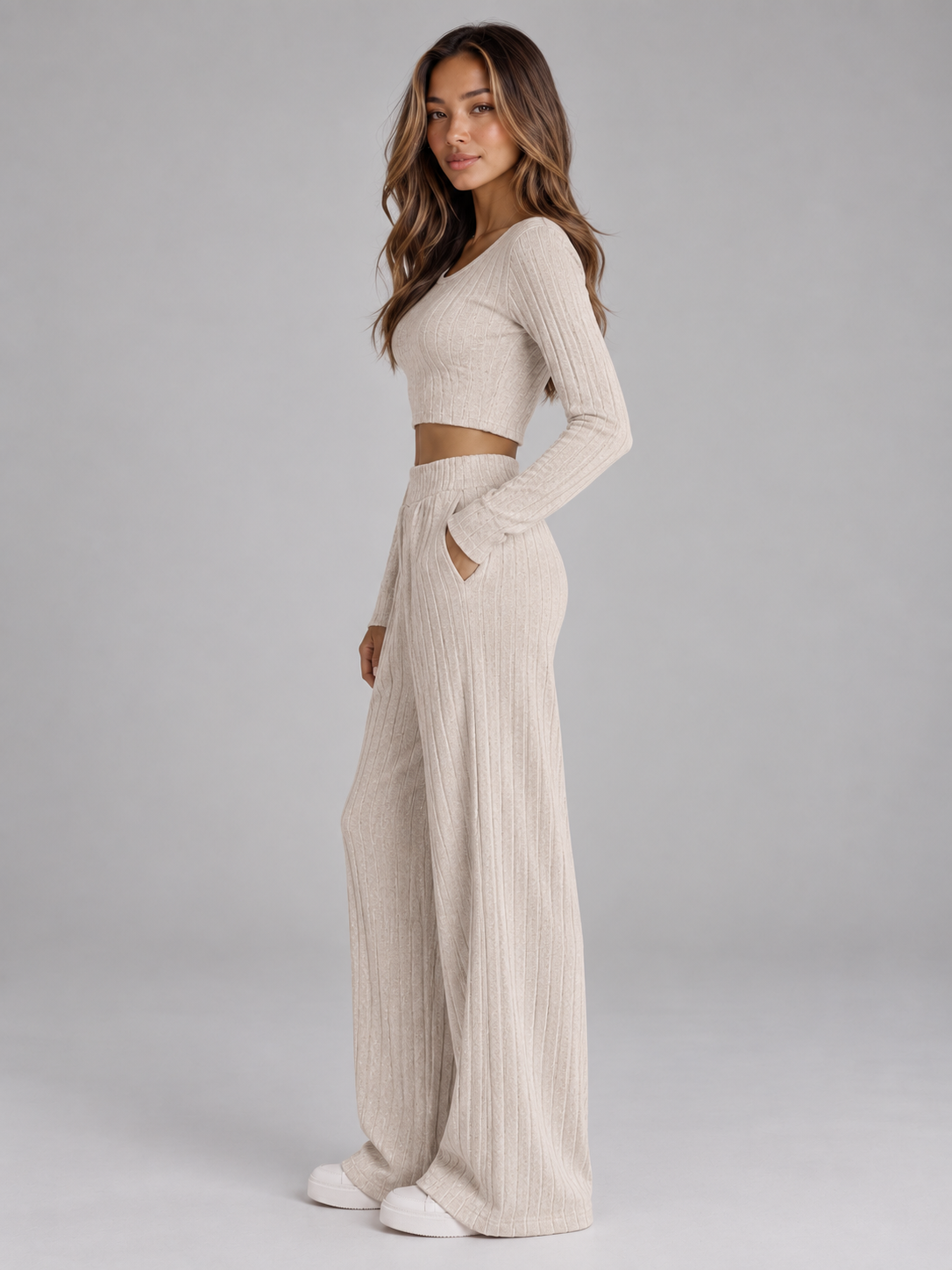 Completo Donna a Coste Top Corto Aderente e Pantaloni Gamba Ampia