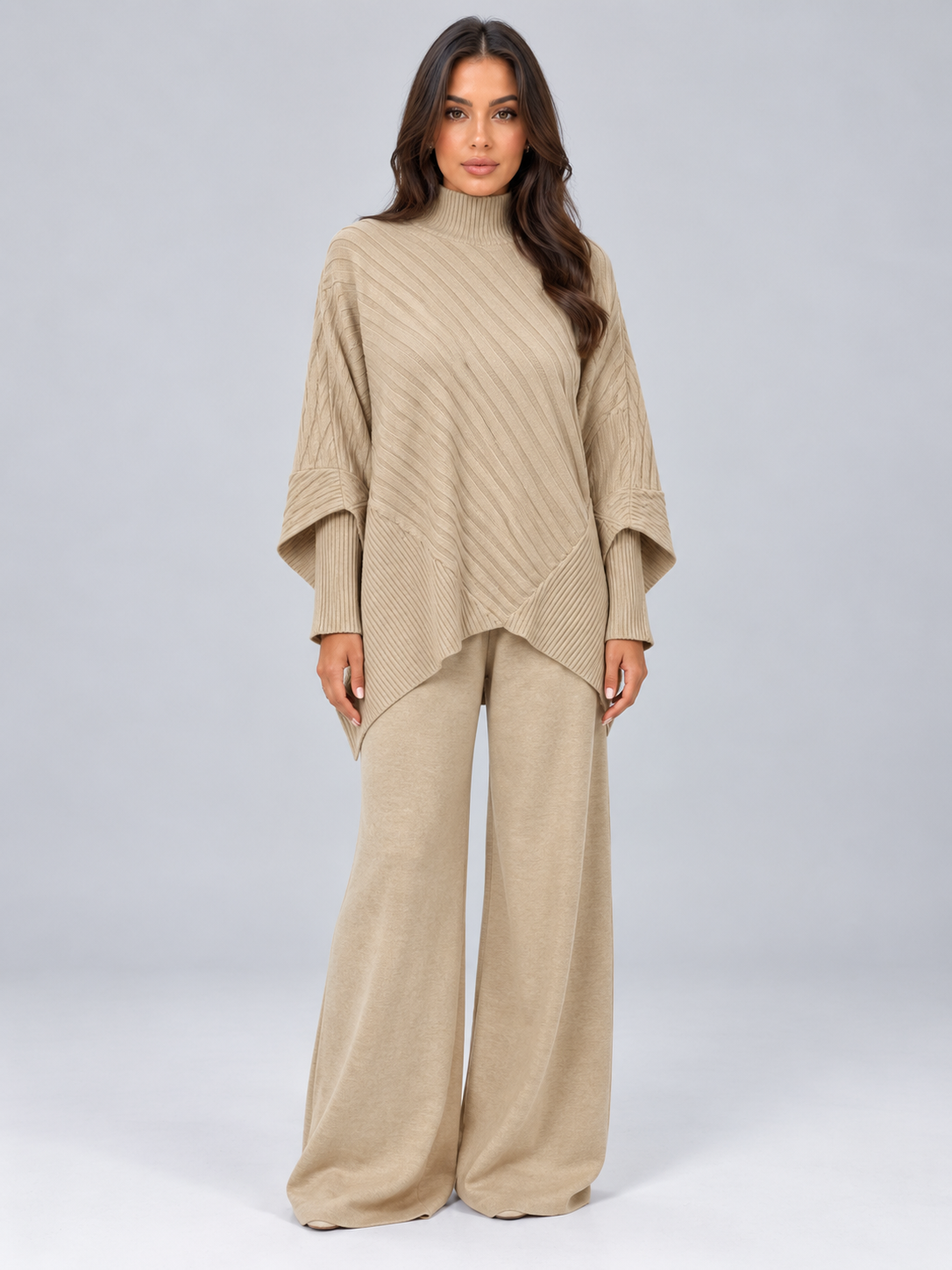 Completo Donna Maglia a Coste Maglione Asimmetrico e Pantaloni