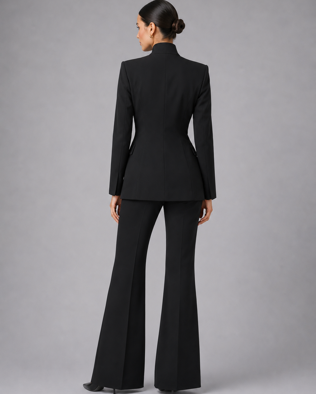 Tailleur Donna Blazer Senza Collo e Pantaloni Palazzo Minimal