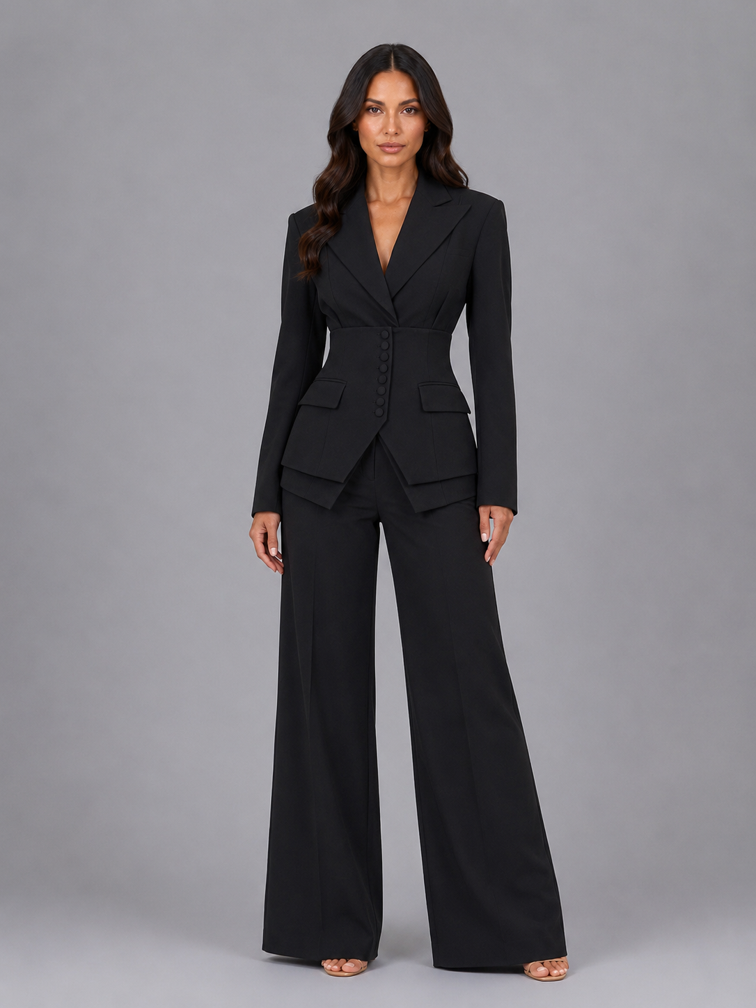 Tailleur Donna Tre Pezzi Vita Definita e Pantaloni Palazzo