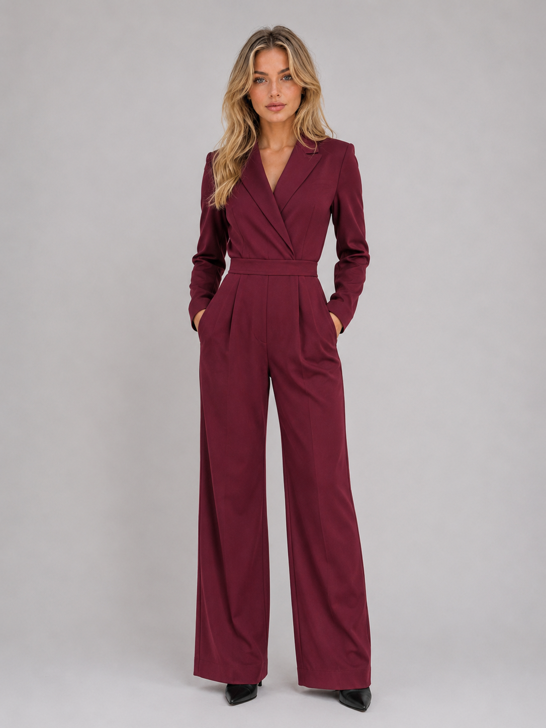 Tuta Donna Elegante Nera a Portafoglio con Cintura