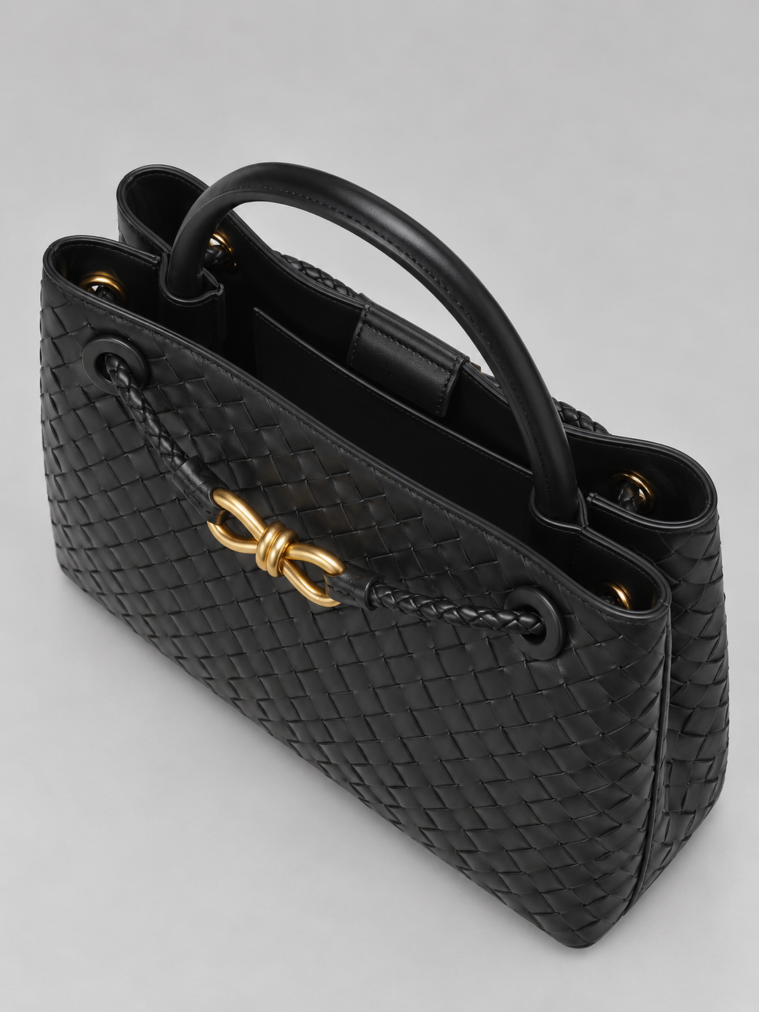 Borsa Donna Intrecciata in Pelle Vegana con Dettagli Oro