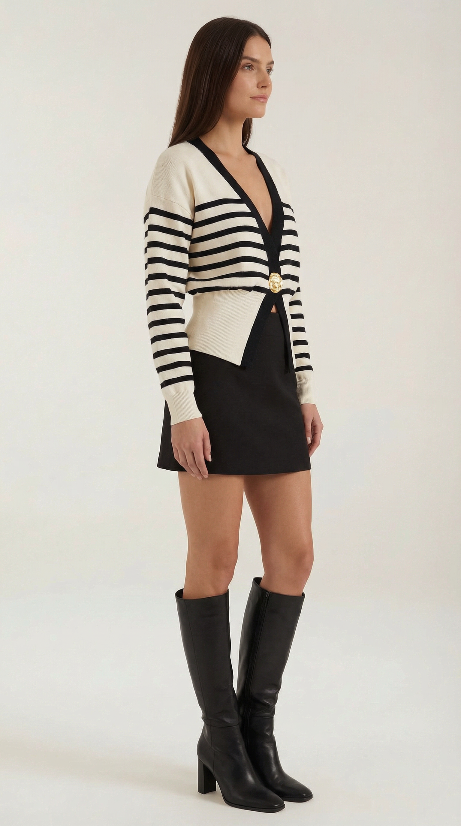 Cardigan Donna Scollo a V Profondo Bottone Dorato Aderente
