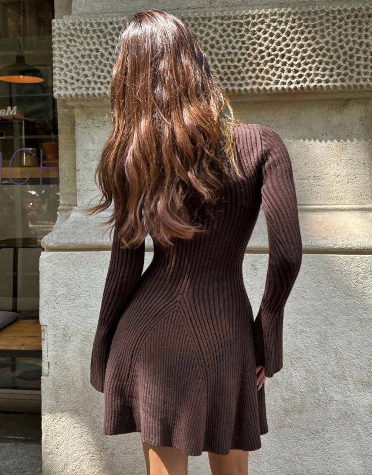 Abito Donna Corto in Maglia a Coste Collo Alto Maniche a Campana